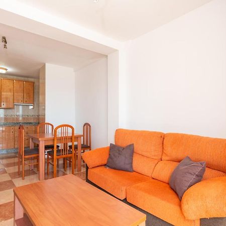 Renthas Pedregalejo Beach Apartments Малага Экстерьер фото